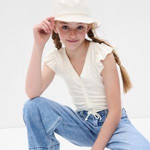 Gap kids white rib cinch tshirt in excellent used condition